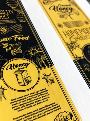 Etykiety samoprzylepne 40 x 40 mm, papier samoprzylepny - 30 sztuk