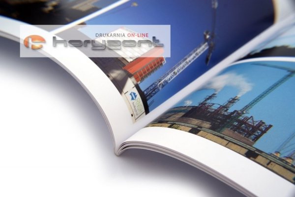 katalog A4, druk pełnokolorowy obustronny 4+4, na papierze kredowym, kreda 170 g, 32 str., 250 sztuk	