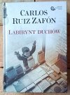 Carlos Ruiz Zafon Cykl Cmentarz Zapomnianych Książek Cień wiatru  - okładka