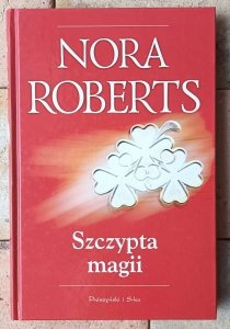 Nora Roberts • Szczypta magii