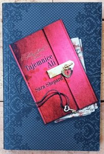 Sara Shepard • Pretty Little Liars. Tajemnice Ali