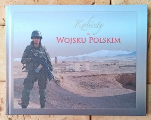 Futrak Janusz • Kobiety w Wojsku Polskim