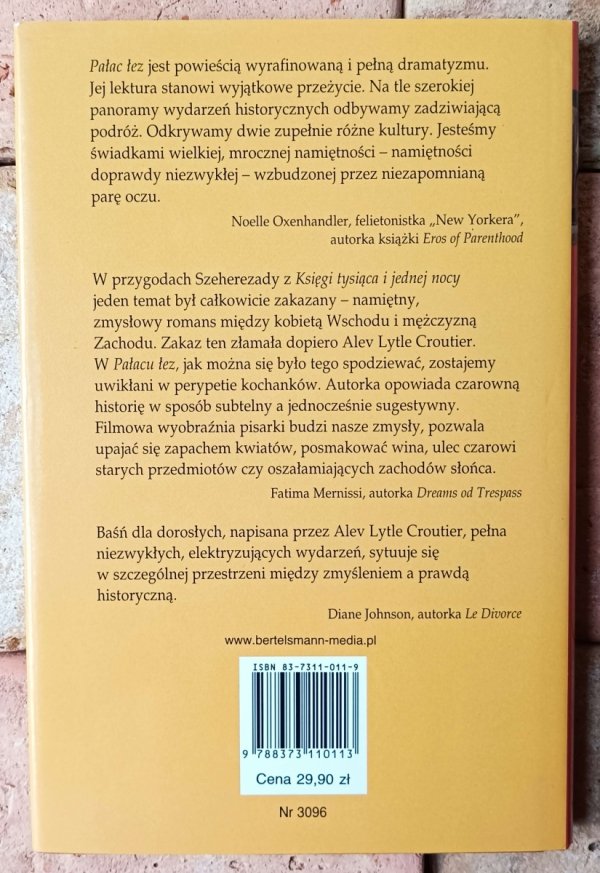 Alev Lytle Croutier • Pałac łez - okładka