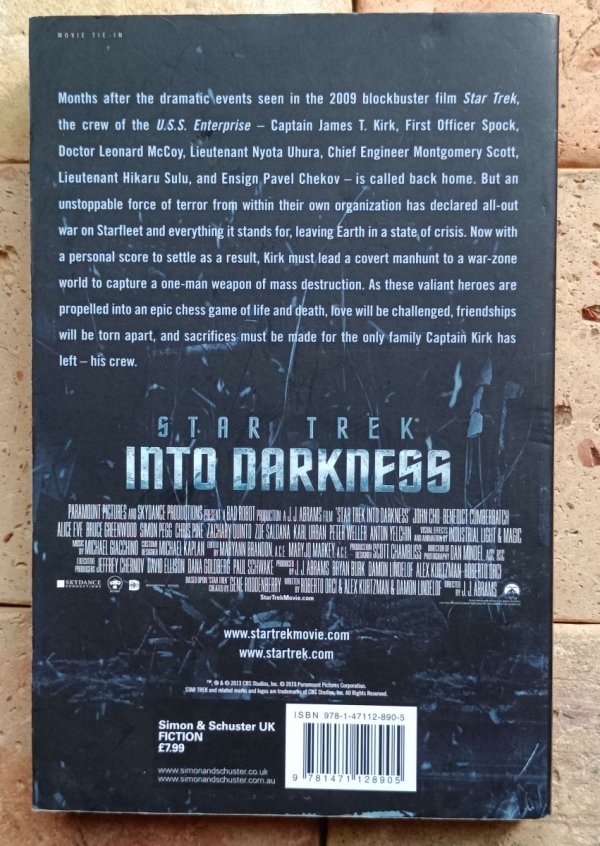 Alan Dean Foster - Star Trek Into Darkness - okładka