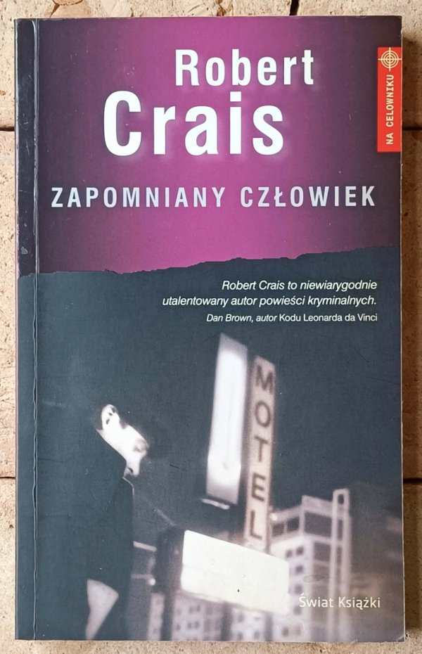 Robert Crais • Zapomniany człowiek - okładka