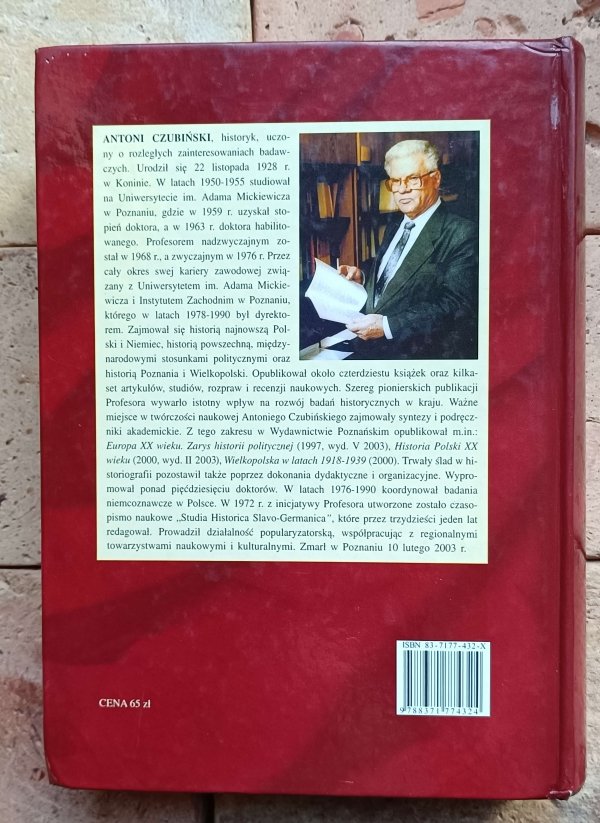 Antoni Czubiński - Historia powszechna XX wieku