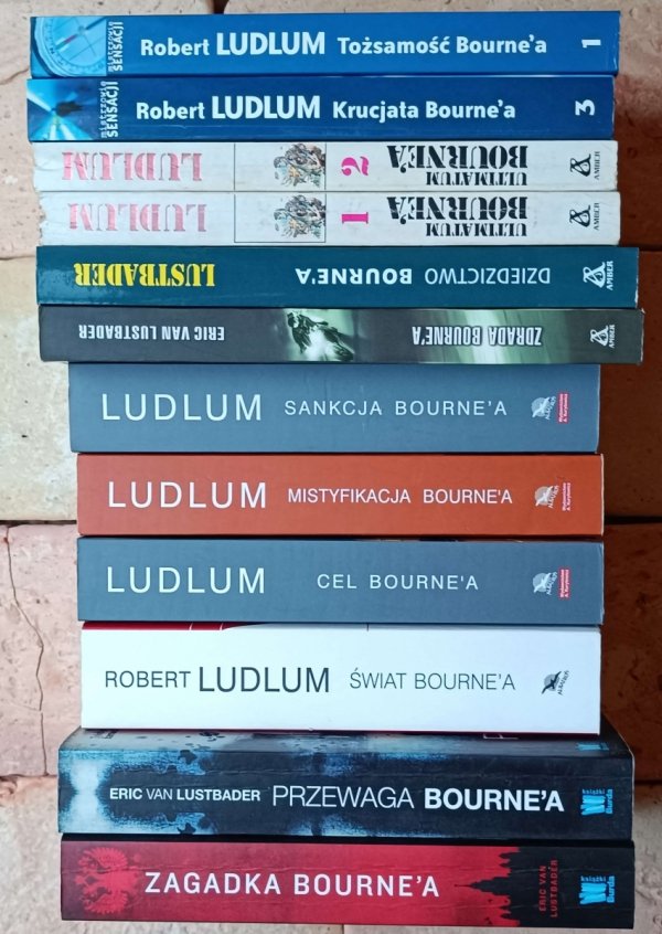 Robert Ludlum, Eric van Lustbader x 11 • Cykl Jasona Bourne’a | komplet - okładka