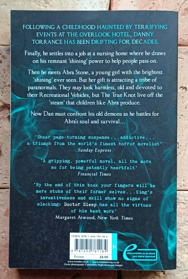 Stephen King - Doctor Sleep - okładka