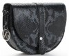 GEANȚĂ DIN PIELE tip poștaș Vittoria Gotti negru V5751COCO