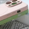 Silikonowe magnetyczne etui iPhone 14 Plus Silicone Case Magsafe - beżowe