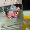 Color Chain Case żelowe elastyczne etui z łańcuchem łańcuszkiem zawieszką do iPhone 13 mini wielokolorowy (2)