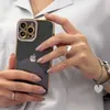 Fashion Case etui do Xiaomi Redmi Note 11 Pro żelowy pokrowiec ze złotą ramką czarny