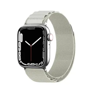 Pasek ze stalową sprzączką Alpine do Apple Watch 42 / 44 / 45 / 49 mm - szary