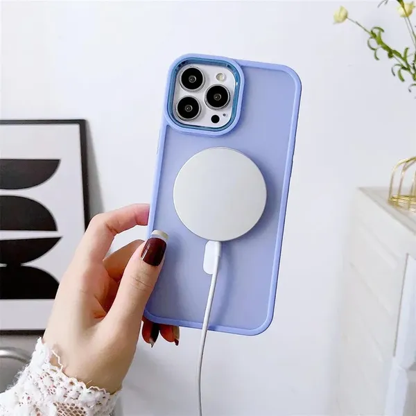 Magnetyczne etui z MagSafe Color Matte Case do iPhone 14 Plus - niebieskie