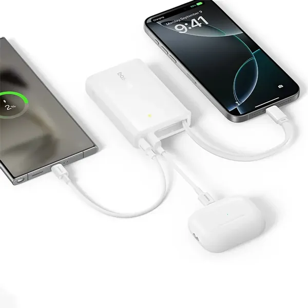 Powerbank Baseus PicoGo 10000mAh 45W z wbudowanym kablem i wyświetlaczem - biały