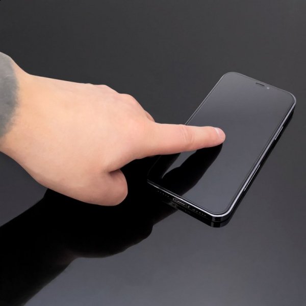 Wozinsky super wytrzymałe szkło hartowane Full Glue na cały ekran z ramką Case Friendly iPhone 16e / 14 / 13 Pro / iPhone 13 cza