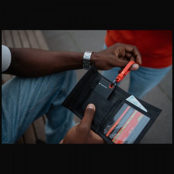 Dysk Zewnętrzny Verbatim Pocket SSD 2TB  - brelok do kluczy z kablem USB-C 3.2 gen.2 czarno-czerwony/black-red 32196