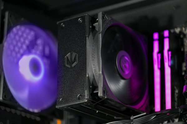 Komputer gamingowy Actina ENDORFY 7600X3D 32GB 2TB RTX5070 750W no OS