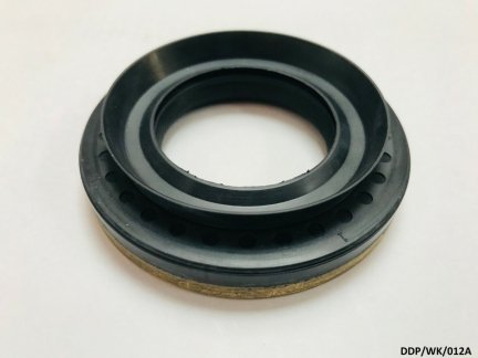 Front Axle Pinion Seal for Jeep Grand Cherokee WK 2005-2010 200MM DDP/WK/012A
