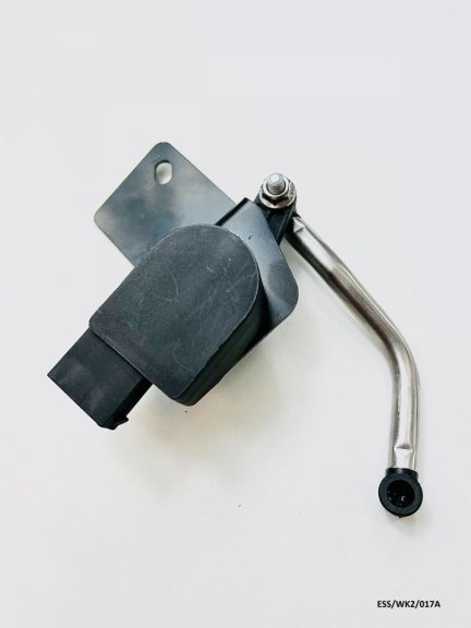 Headlight Level Sensor Left for Jeep Grand Cherokee WK 2011-2015 ESS/WK2/017A