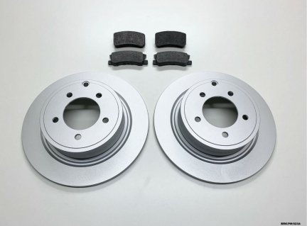 2 x Rear Brake Disc & brake Pads for Dodge Caliber PM 2007-2012 302 BRK/PM/023A