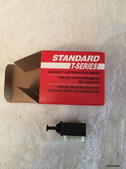 Brake Light Switch for Chrysler / Dodge Neon 1995-2000 ESS/PL/003A
