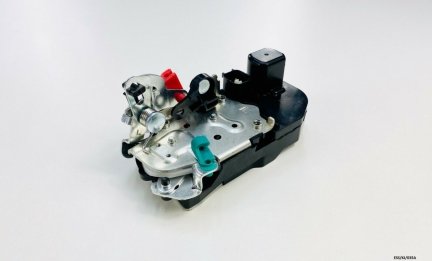 Rear Left Door Lock Actuator for Jeep Cherokee KJ 2002-2007 ESS/KJ/035A