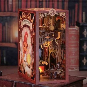 Miniaturowy domek Book Nook Pokój Wspólny Szkoły Magii