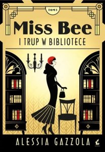 Miss Bee i trup w bibliotece. Miss Bee. Tom 1