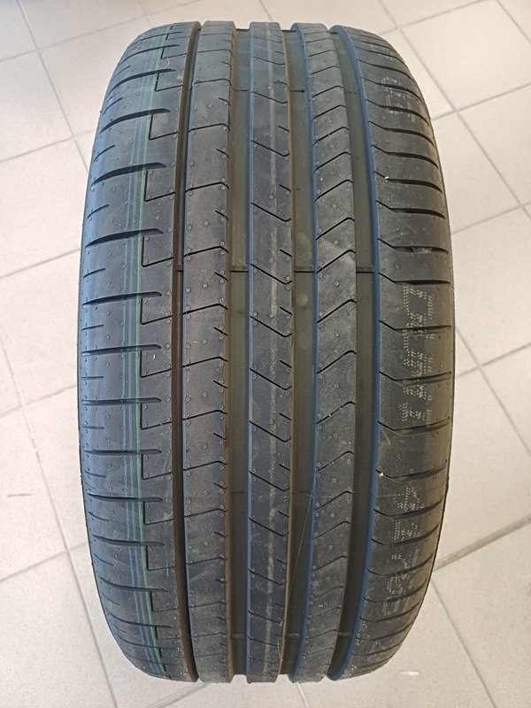 Opona Pirelli P ZERO 275/40R22 107Y XL Run Flat DOT5123 -bez gwarancji i rękojmi
