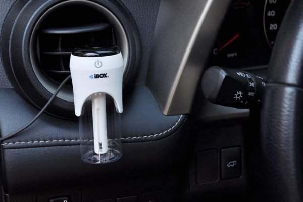 iBOX ładowarka samochodowa  USB 2.1 + Aromatyzer samochodowy CCH1 +
