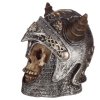 dekoracyjna figurka - czaszka rycerza w średniowiecznym hełmie z rogami