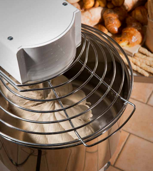 Mikser spiralny SK 30 TR | stały hak i niewyjmowana  dzieża | 32 l | 1,1 kW