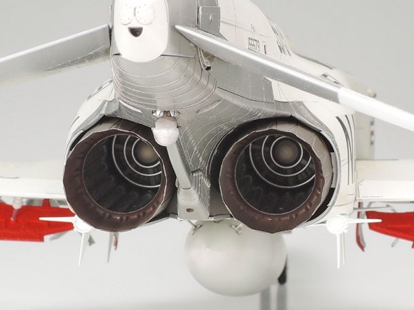 Tamiya 60306 F-4J PHANTOM II 1/32