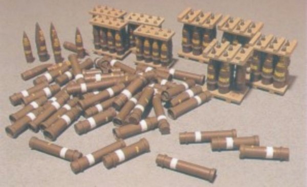 AFV Club AF35017 155/203 mm Howitzer Round 1/35