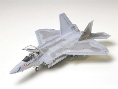 Tamiya 60763 F-22 Raptor 1/72