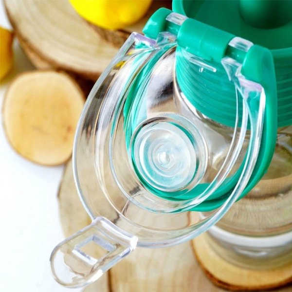 BUTELKA BIDON 650ml Z WKŁADEM NA OWOCE ZIELONA 124574-Z