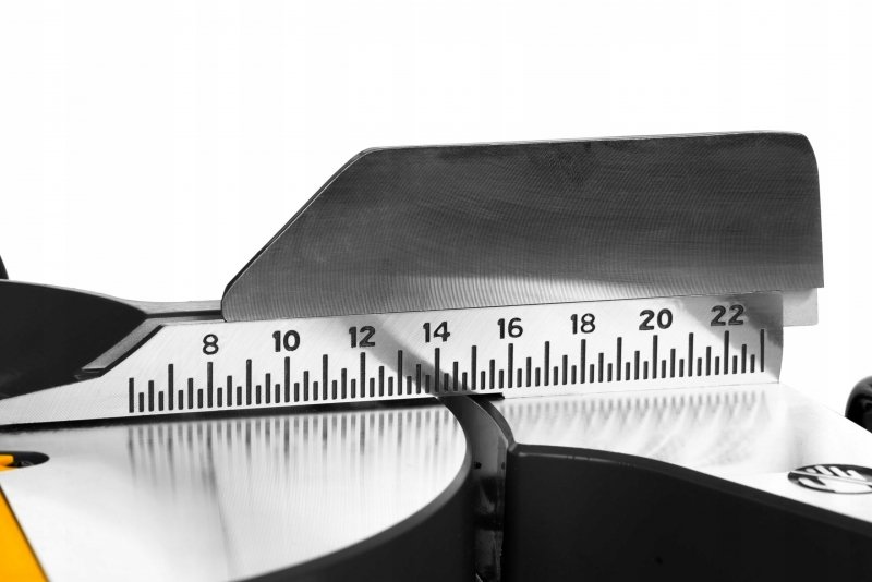 Piła ukośnica z posuwem 305mm 2000W laser SMART365