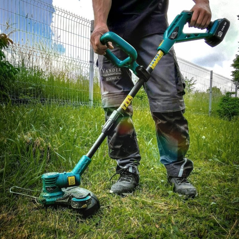 Podkaszarka kosa akumulatorowa 18V 2,0Ah z regulacją wysięgnika AKU+ Vander