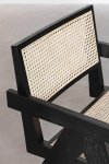 Fotel do salonu czarny Lila z drewna rattanowego z podłokietnikami