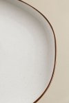 Zestaw 4 talerzy deserowych Bremen z porcelany o pastelowych kolorach i nieregularnym wykończeniu, idealny do stylu boho i eleganckich aranżacji stołu