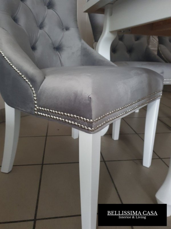 Krzesło tapicerowane z kołatką Barcelona deluxe