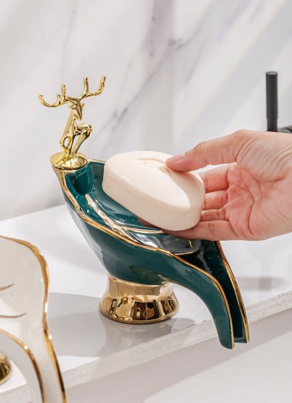 Mydelniczka ceramiczna samoodpływowa designerska podstawka pod mydło do łazienki