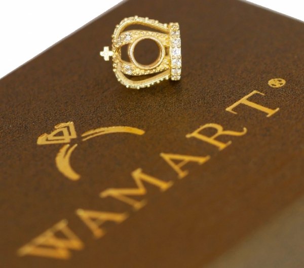 Charms Przewieszka korona 3D złoto 585