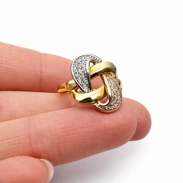 Pierścionek trzy kolory złota z białymi kamieniami R.17 złoto 585