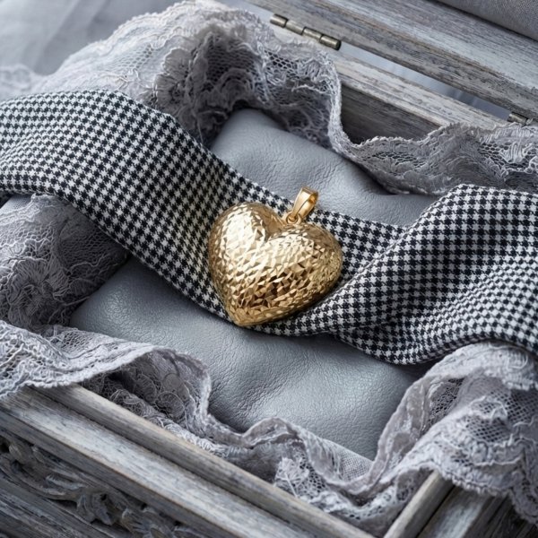 Wisior duże serce dwustronne złoto 585