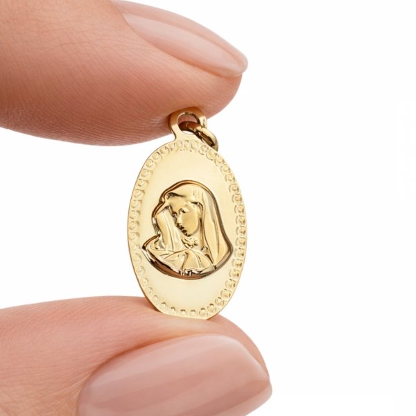 Medalik owalny z wizerunkiem złoto 585