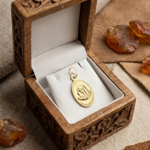 Medalik owalny z wizerunkiem złoto 585
