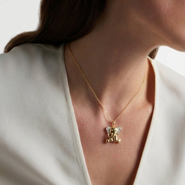 Naszyjnik słoń z diamentami naturalnymi złoto 585