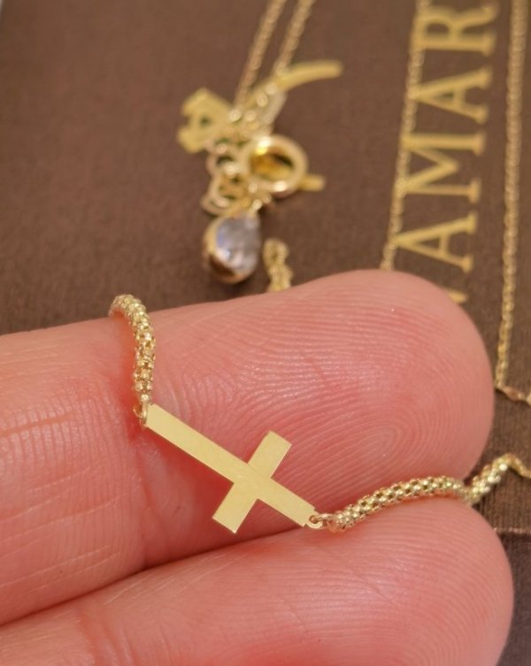 Naszyjnik wężowy z krzyżem złoto 585